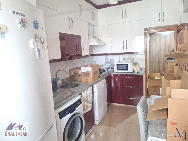 ÜNAL EMLAKTAN ESENTEPE MAHALLESİNDE KİRALIK ARAKAT 3+1 DAİRE - Görsel 14