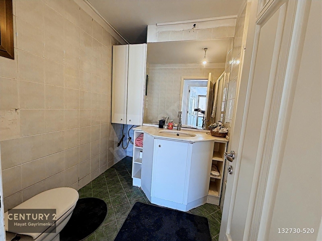 Alsancakın En Prestijli Aksında 3+1 | 155 Net - Görsel 15