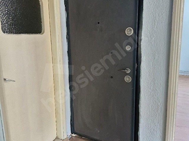 YEDİŞEHİTLER MAH. ARA KATTA KOMBİLİ DAİRE - Görsel 7