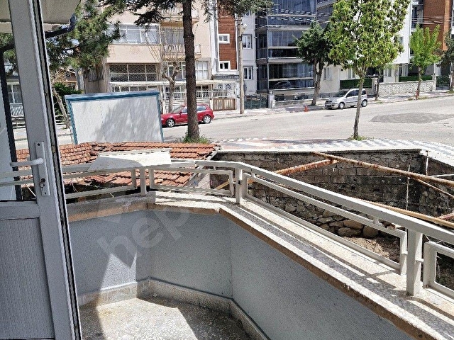 YEDİŞEHİTLER MAH. ARA KATTA KOMBİLİ DAİRE - Görsel 24