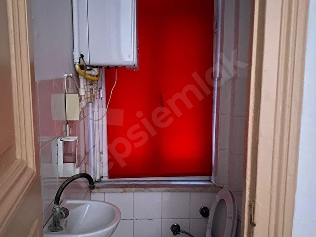 BEYOĞLU İSTİKLAL CADDESİ ÜZERİNDE KİRALIK OFİS İŞYERİ - Görsel 19