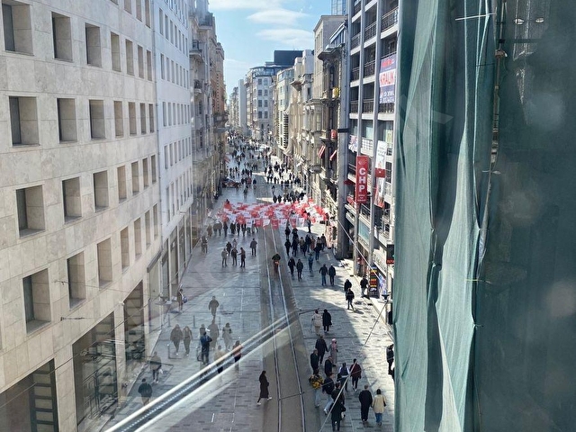 BEYOĞLU İSTİKLAL CADDESİ ÜZERİNDE KİRALIK OFİS İŞYERİ - Görsel 22