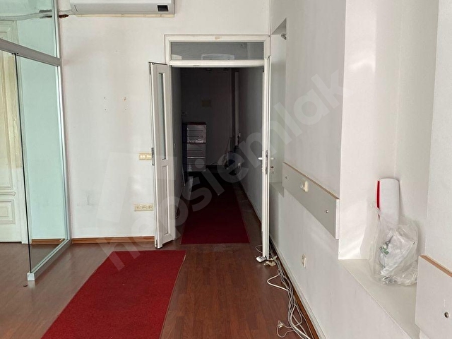 BEYOĞLU İSTİKLAL CADDESİ ÜZERİNDE KİRALIK OFİS İŞYERİ - Görsel 26