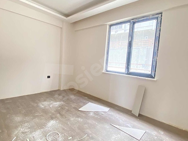 EMRE SAĞLAMDAN TOPLU KONUT BULVARINDA SATILIK 2+0 DAİRE - Görsel 6