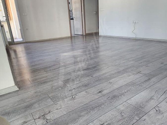 Çiğli K.çiğli İzban, Cadde ve Hastane Yakını 2+1 Kiralık Daire