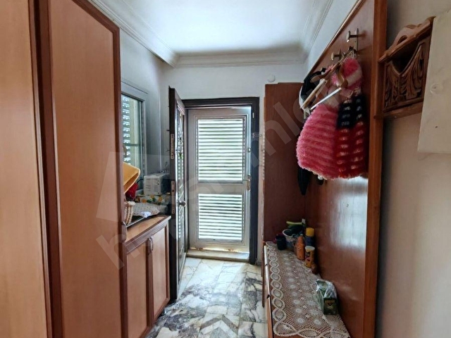 Kapalı Otoparklı - Park Cepheli - Köşe Villa - Kaloriferli Ev - Görsel 18