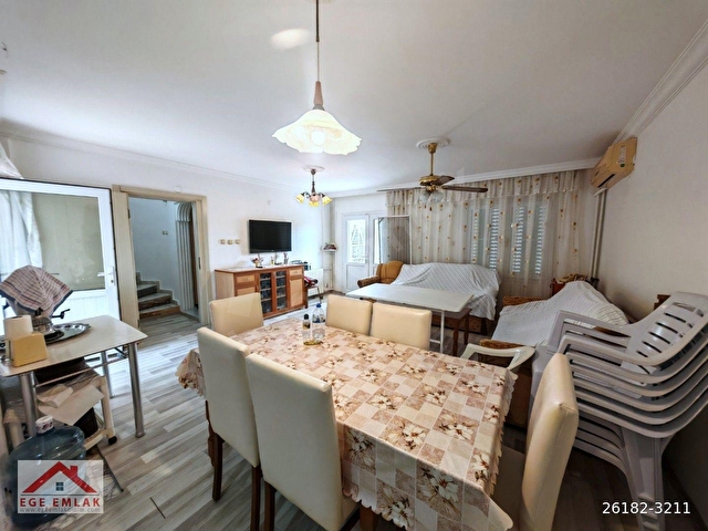 Kapalı Otoparklı - Park Cepheli - Köşe Villa - Kaloriferli Ev - Görsel 10