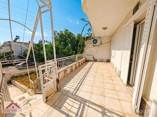 Kapalı Otoparklı - Park Cepheli - Köşe Villa - Kaloriferli Ev - Görsel 6