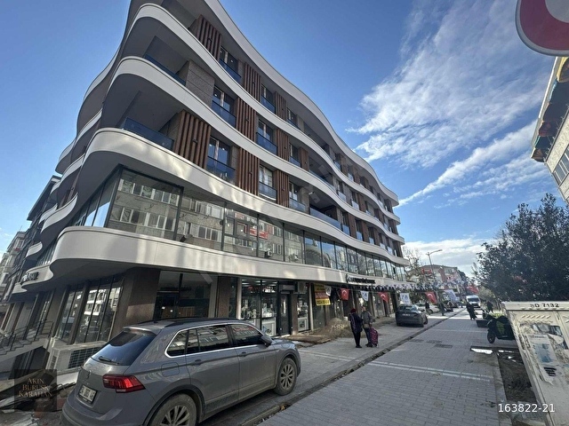 AVCILAR MERKEZ VİTRİN PARKTA EN GÖZDE 2+1 SATILIK DAİRE - Görsel 8