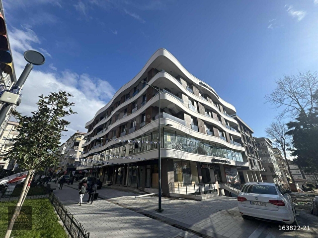 AVCILAR MERKEZ VİTRİN PARKTA EN GÖZDE 2+1 SATILIK DAİRE - Görsel 6
