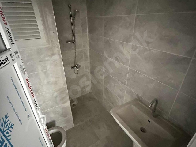NURFENDEN CADDE YAKINI SIFIR ARAKAT EBEVEYN BANYOLU DAİRE - Görsel 11