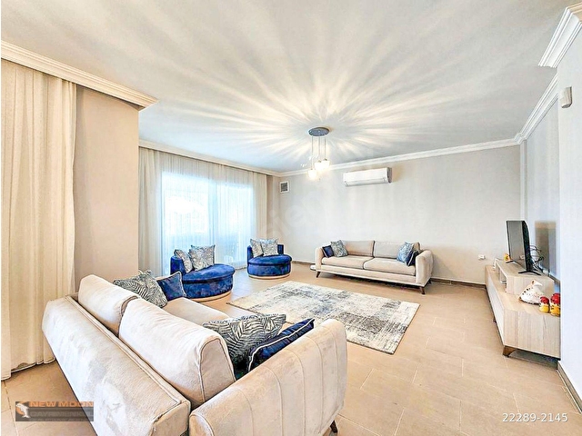 Adabükü nde Harika Deniz Manzaralı Tripleks Villa - Görsel 14