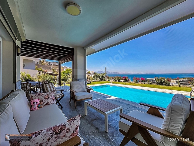 Adabükü nde Harika Deniz Manzaralı Tripleks Villa - Görsel 6