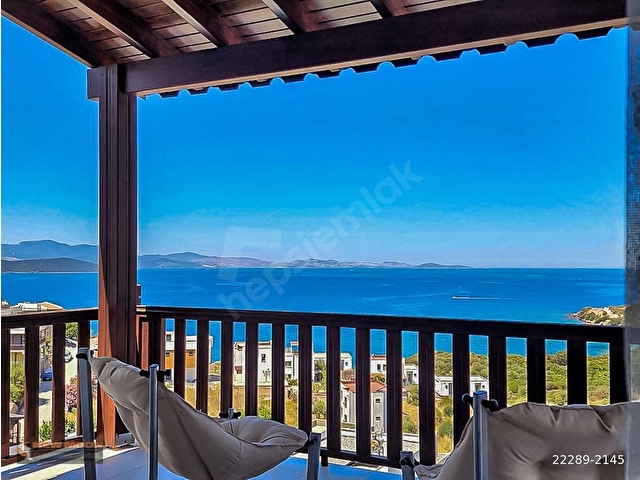 Adabükü nde Harika Deniz Manzaralı Tripleks Villa - Görsel 7