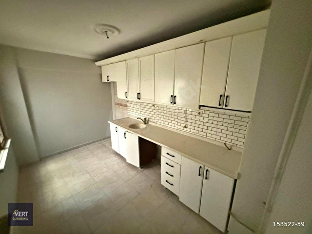 MERTDEN SİNCAN MERKEZDE MEMUR - MEMUR KEFİLLİ 3+1 SONKAT DAİRE - Görsel 13
