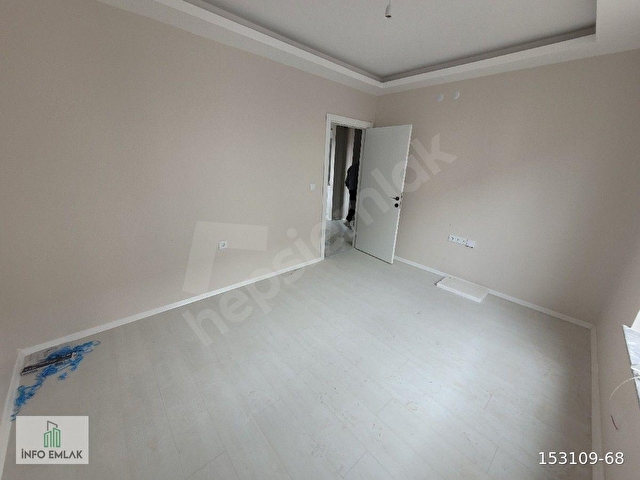 İNFO EMLAKTAN SÜTLÜCE MHNDE SATILIK 2+0 DAİRE - Görsel 2