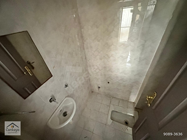 ÇANKAYA GAYRİMENKULDEN DİKMEN VADİSİ MANZARALI ORTA KATTA 3+1 KOMBİLİ GÜNEY-BATI CEPHELİ OTOPARKLI - Görsel 15