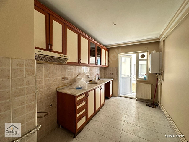 ÇANKAYA GAYRİMENKULDEN DİKMEN VADİSİ MANZARALI ORTA KATTA 3+1 KOMBİLİ GÜNEY-BATI CEPHELİ OTOPARKLI - Görsel 4
