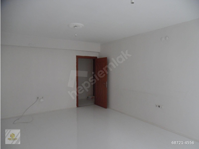 ÇAMLICA MAHALLESİNDE GÜNDÜZ ÖKÇÜN CADDESİ YAKINI KİRALIK 3+1 DAİRE - Görsel 13