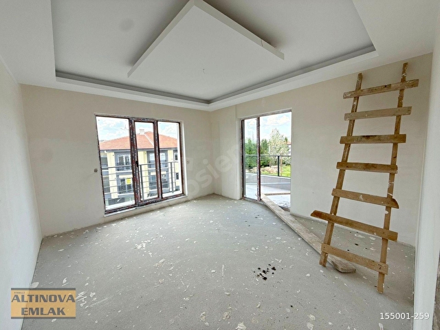 ESENBOĞADA, 2 AY SONRA TESLİM, CADDE ÜSTÜNDE 2+1 DAİRE! - Görsel 4