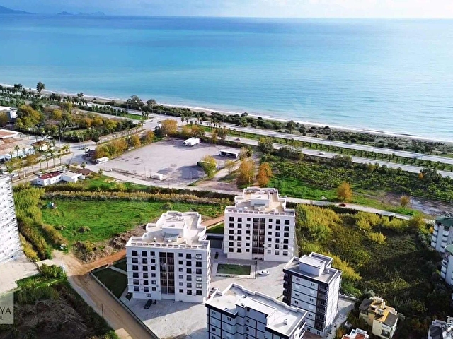 DENİZE SIFIR SOSYAL DONATILI SİTE İÇİ SATILIK LÜKS 2+1 DAİRE