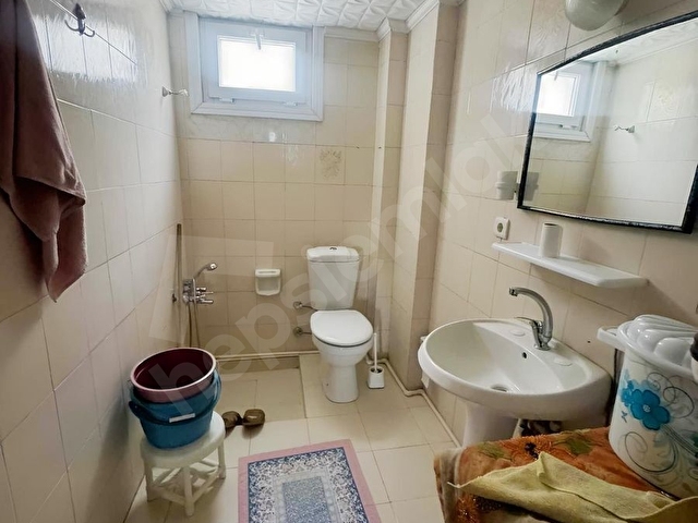 Deniz manzaralı denize sıfır Sitede 2+1 Eşyalı Satılık Daire - Görsel 6