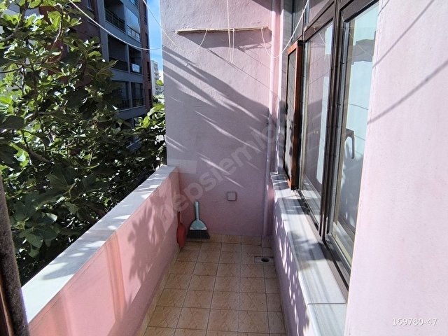 MUHTEŞEM KONUMDA HEM YATIRIMLIK HEM OTURMALIK 180 M2 3+1 DAİRE - Görsel 14