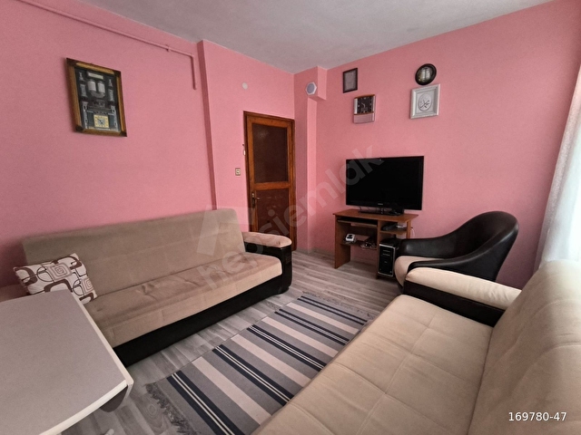 MUHTEŞEM KONUMDA HEM YATIRIMLIK HEM OTURMALIK 180 M2 3+1 DAİRE - Görsel 7