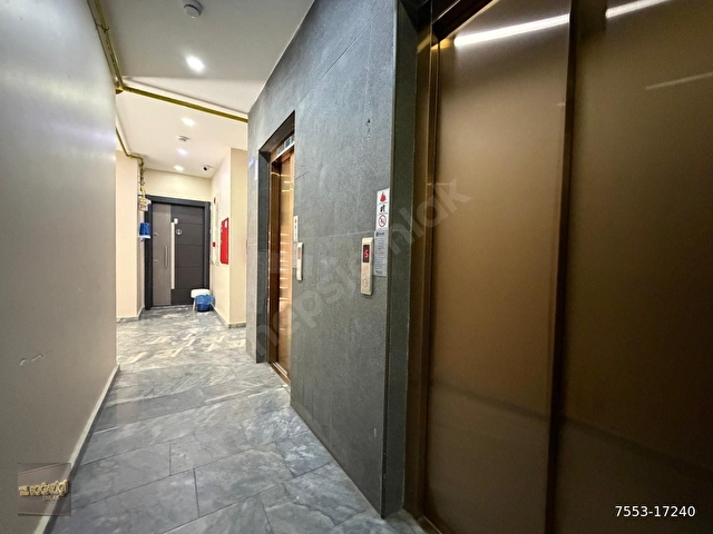 KOZYATAĞINDA 2023 YAPIMI İSKANLI VE TERASLI 80m2 2+1 BOŞ DAİRE - Görsel 5
