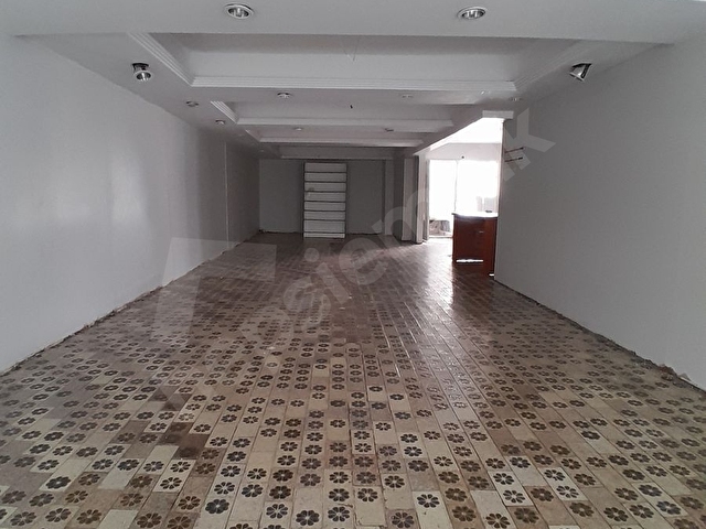 GEZER EMLAKtan Halıcılar Cad. Kiralık 300m2 3.Katlı Dükkan - Görsel 19