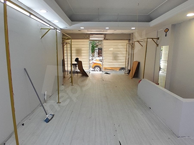 GEZER EMLAKtan Halıcılar Cad. Kiralık 300m2 3.Katlı Dükkan - Görsel 9