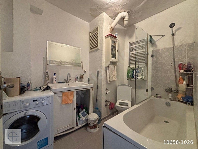TAKSİM BEYOĞLU AYNALI ÇEŞMEDE 3+1 SATILIK DAİRE - Görsel 13