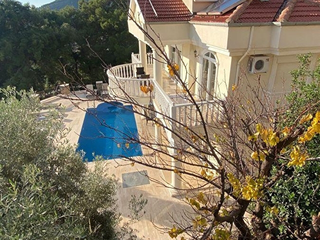 Akdeniz’in incisi Alanya’da tam müstakil 4+1 villa - Görsel 18