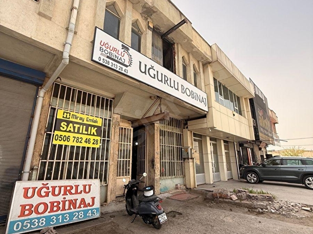 Kombassan Sanayi Sitesinde Satılık 210 m² Bakımlı İmalathane - Görsel 2