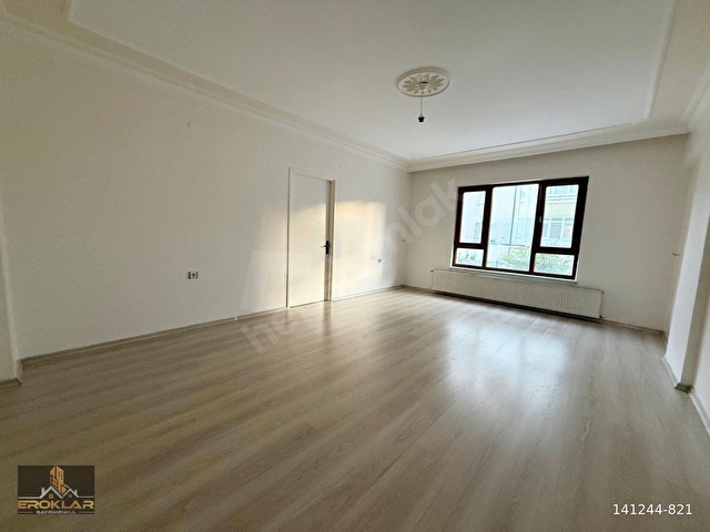 EROKLARDAN AYVALI MERKEZDE YENİ BOYALI MASRAFSIZ 1.KAT KİRALIK - Görsel 10