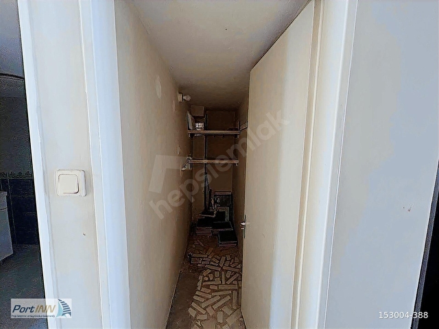 BORNOVA DA ÜNİVERSİTEYE YÜRÜYÜŞ MESAFESİNDE KİRALIK - Görsel 19