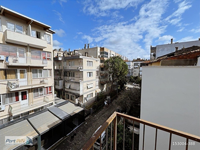 BORNOVA DA ÜNİVERSİTEYE YÜRÜYÜŞ MESAFESİNDE KİRALIK - Görsel 7