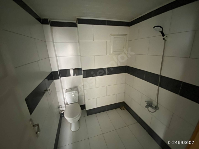 KADIN DOĞUM HASTANESİ CİVARI 3+1 KİRALIK DAİRE - Görsel 10