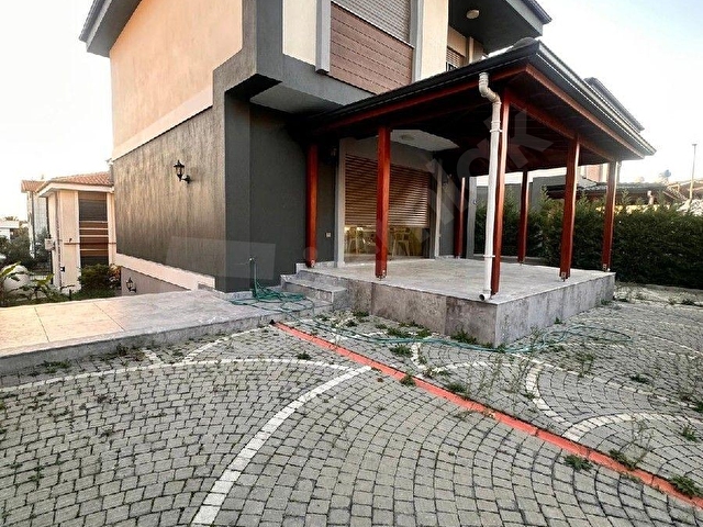 Kuşadası Soğucak Satılık