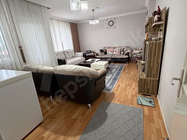 BARAKA GAYRİMENKUL’DEN ÖNCÜ SİTESİNDE FIRSAT DAİRE