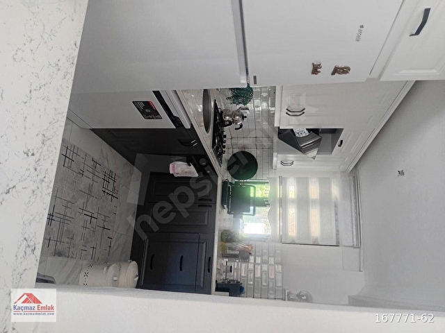 GELİBOLU BOLAYIR ERENLER SİTESİNDE SIFIR EŞYALI TRİPLEX YAZLIK - Görsel 9