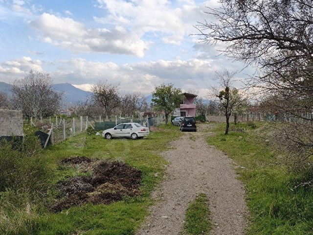 Reşadiye Mahallesinde satılık 200 m2 bahçe - Görsel 8