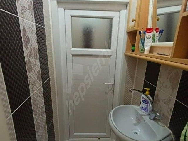 PRESTİJDEN HÜRRİYET MAHALLESİNDE ŞAHSİ GARAJLI SATILIK MÜSTAKİL DAİRE - Görsel 5