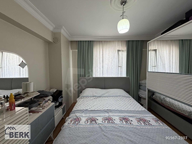 BERK EMLAKTAN MENDERES MERKEZDE 3+1 SATILIK DAİRE - Görsel 12