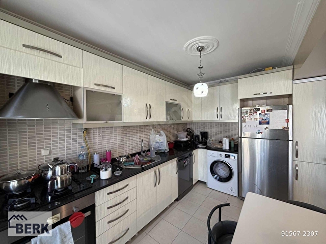 BERK EMLAKTAN MENDERES MERKEZDE 3+1 SATILIK DAİRE - Görsel 7