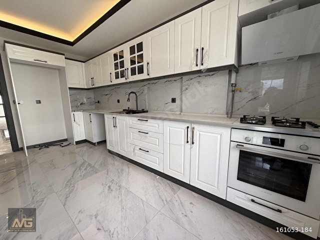 NOKTADAN TORBALI MAHALLESİNDE BUTİK SİTE İÇİNDE LÜKS 3+1 DAİRE - Görsel 3
