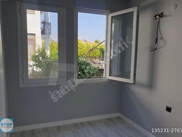Stop’tan Foça Havuzlu Bakımlı Giriş Kat 2+1 - Görsel 12