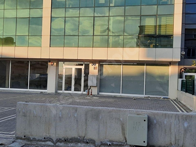 BATISİTESİ MAH. GERSAN SANAİ DE 620 M2 KİRALIK İŞYERİ - Görsel 2