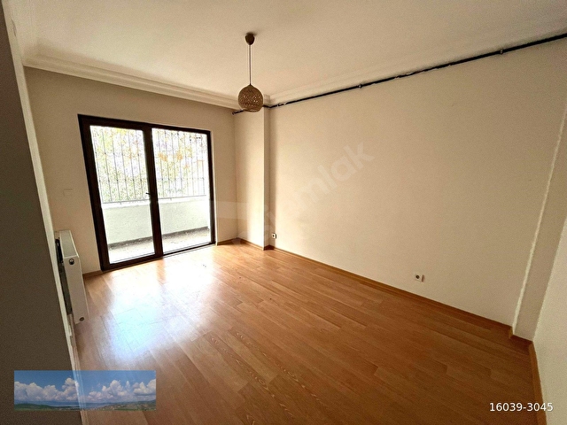 şişli bozkurt mah. baysungur sok yeni bina 2+1 giriş - Görsel 4