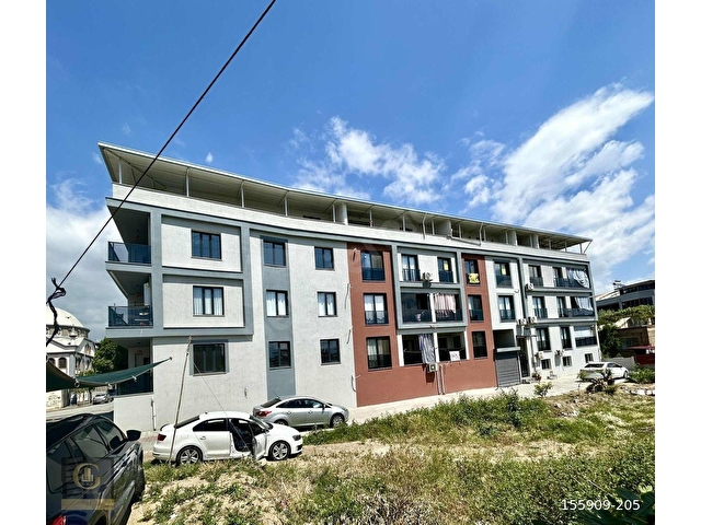Nazilli Merkezde Satılık 5+2 Asansörlü 260 m2 Dubleks Daire